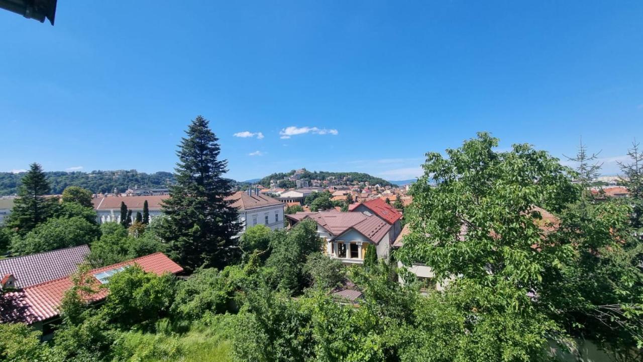 Central Apartment With City View 브라쇼브 외부 사진