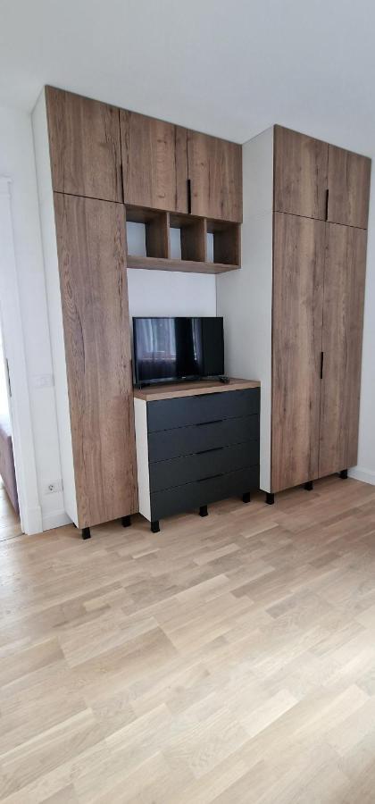 Central Apartment With City View 브라쇼브 외부 사진